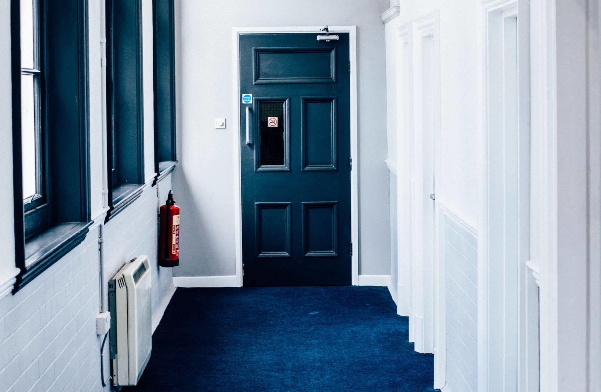 Bridgewood House Hotel Stafford Exterior foto